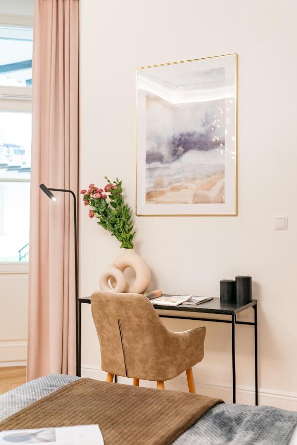Dandelion Apartment - Loftaffair Krakow Luaran gambar