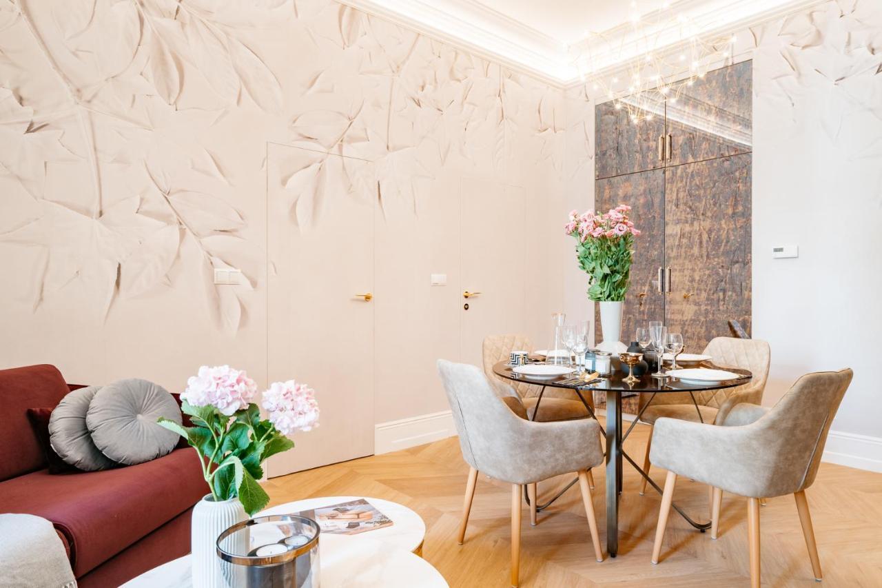 Dandelion Apartment - Loftaffair Krakow Luaran gambar